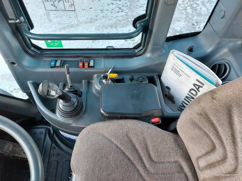 hyundai-hl-730-9a-tm-10-2tn-kuormaajat-2016-nettikone