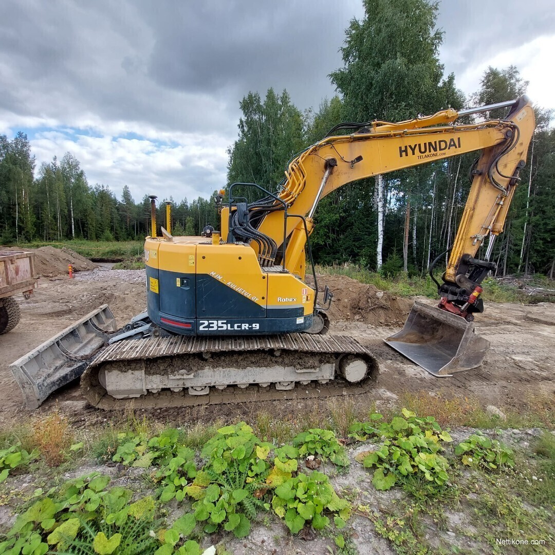 Hyundai 235 LCR9 6700h excavators, 2013 Nettikone