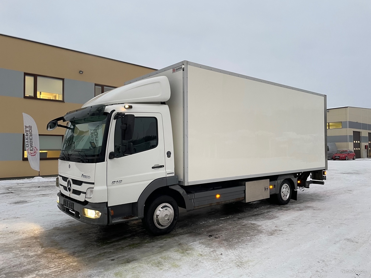 Mercedes Atego 818