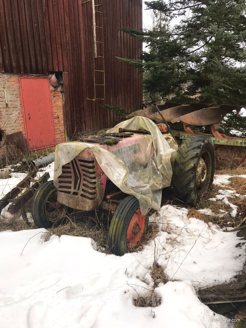 McCormick B 275 Traktorit - Nettikone