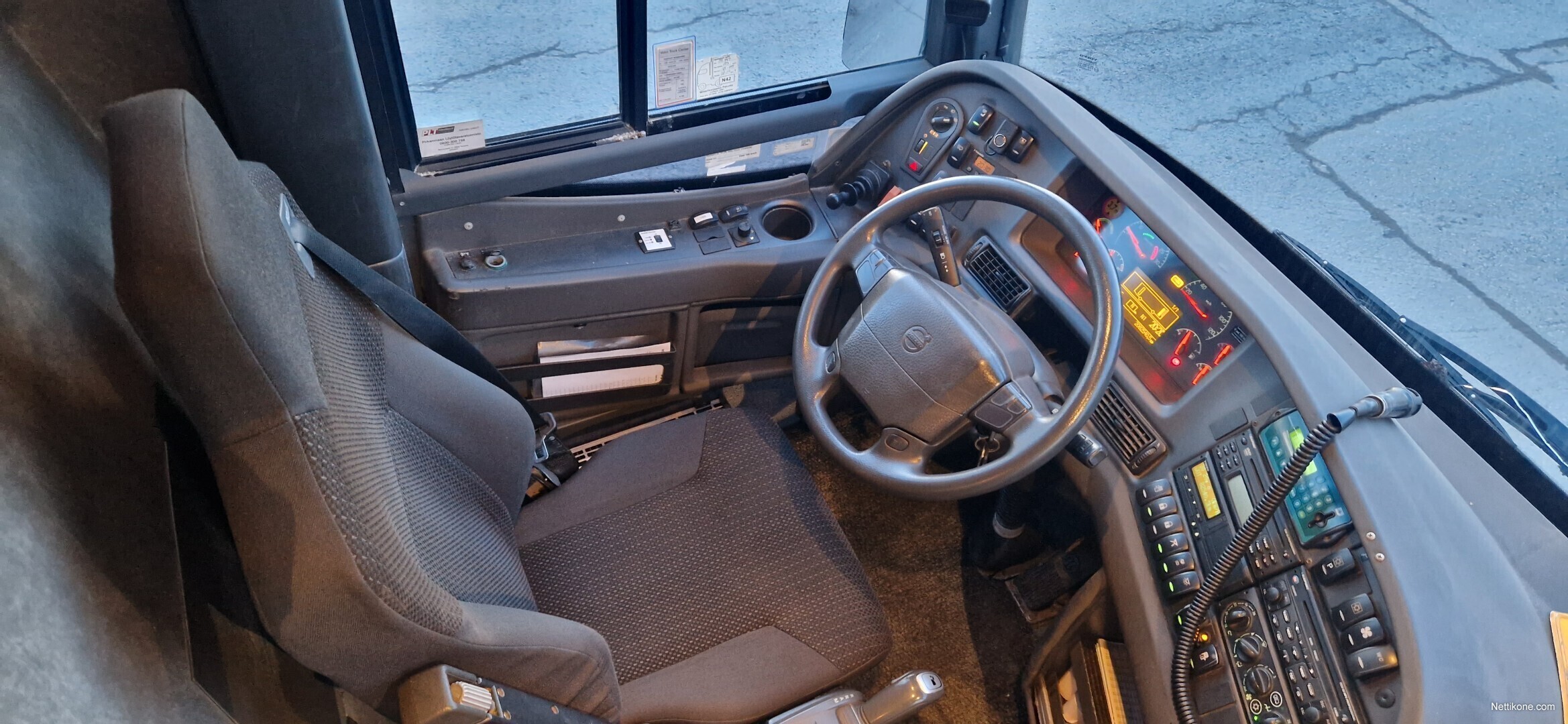 Volvo B12M 9700H Linja-auto, 2008 - Nettikone