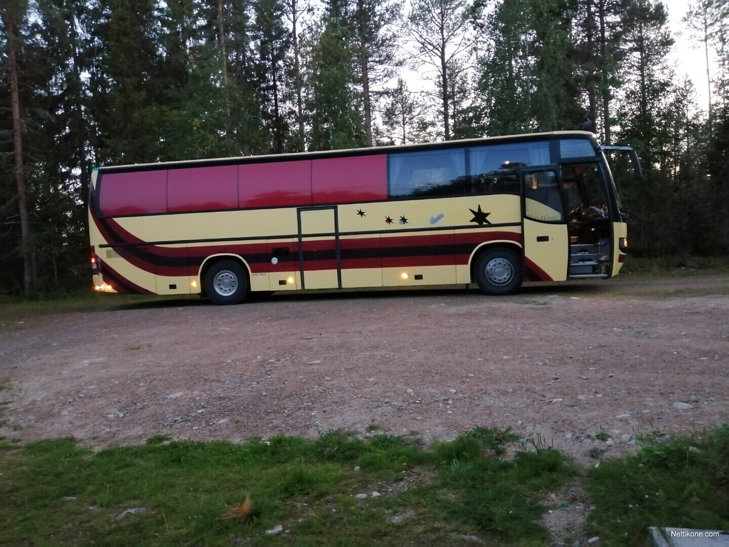 Volvo VOLVO B12/600 CARRUS STAR 502 Matkailubussi Linja-auto, 1999 ...