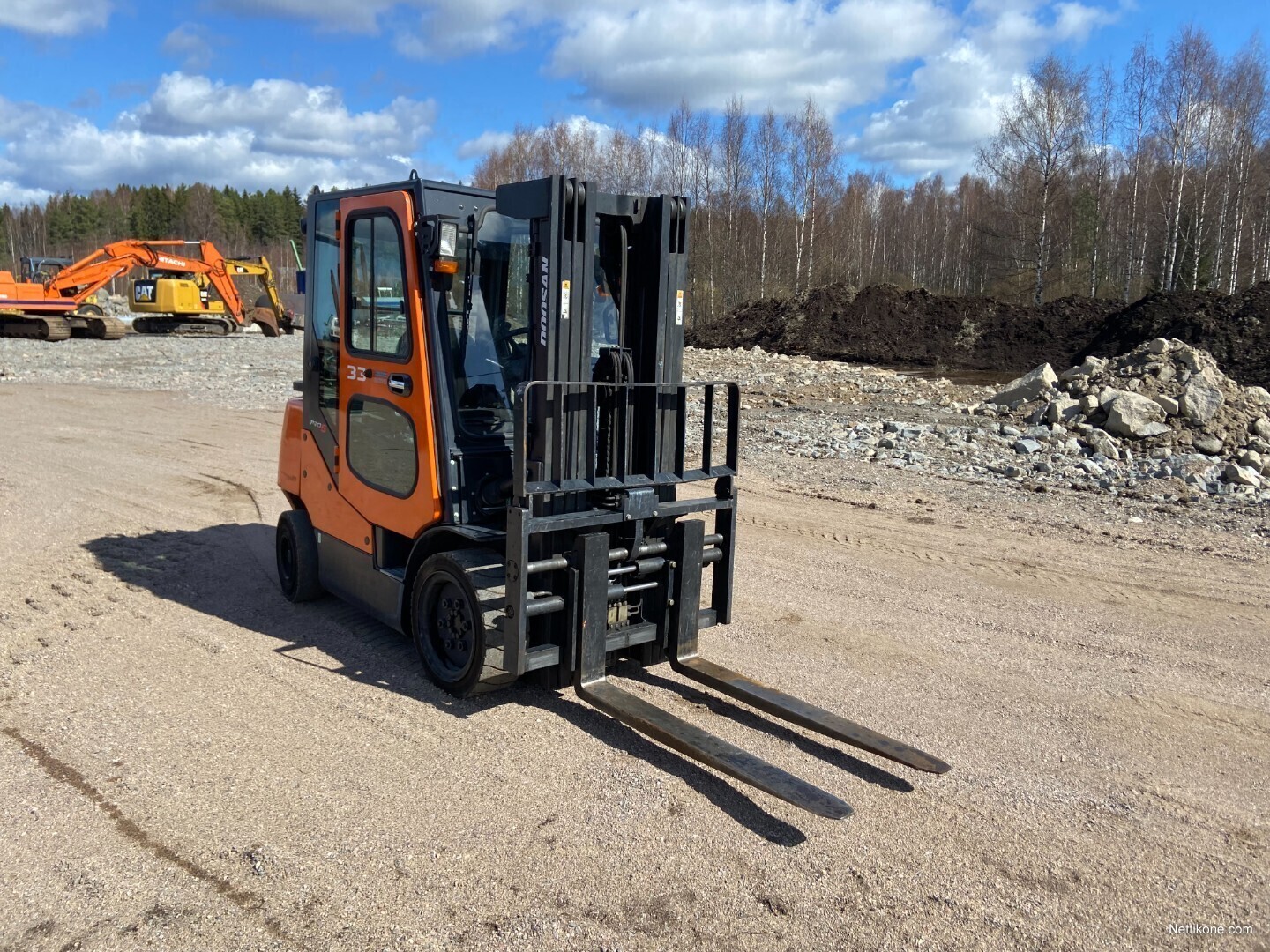 Doosan D33S-5 trukit, 2013 - Nettikone